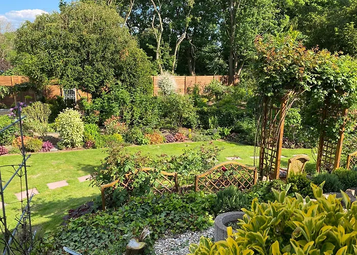 アパート Garden View Near Frankfurt- 2 *